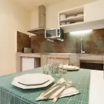 Διαμέρισμα Flat *